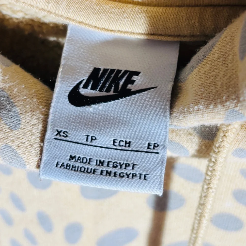 Nike Beige and Blue Patterned Hoodie